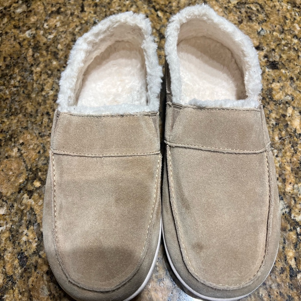 Spenco Men's Cozy Suede Slip-On Slippers - Taupe
